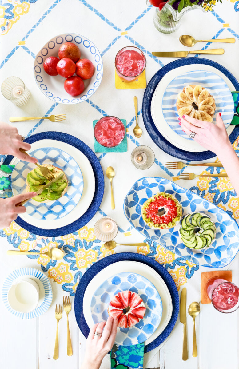 VIETRI - Blue Dinnerware Table Setting